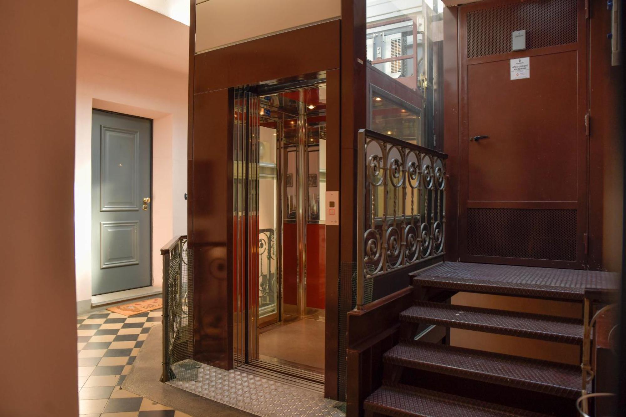 Made In Italy Hotel Бергамо Екстериор снимка